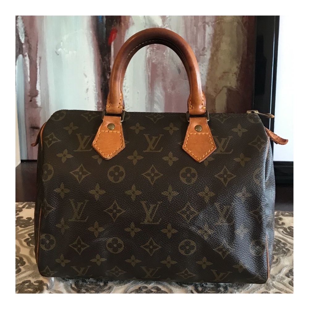 Authentic Louis Vuitton Speedy 25